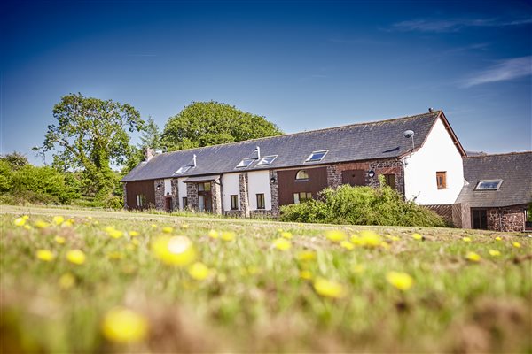 Elm Barn 5 bedrooms